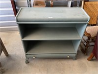Vintage shelf cabinet comes apart lawyer style
