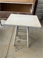 Small table 20”x15”x22”