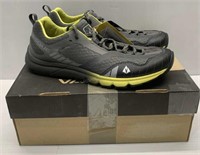 Sz 9 Ladies Vibram Running Shoes - NEW $160