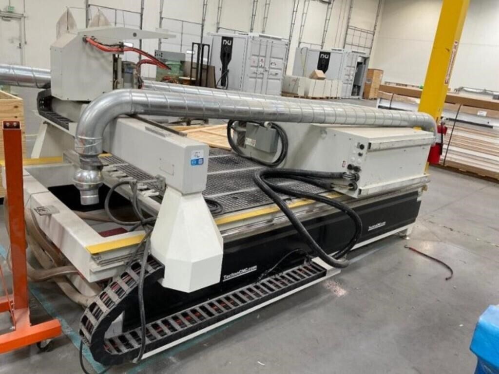 CNC Router W/ Vacuum System