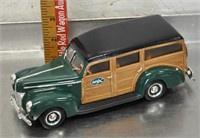 1999 ERTL Wix filters '40 Woody 1/25 diecast