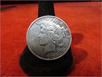 1925- 90% silver peace dollar US coin.