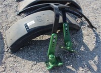 PR OF JOHN DEERE FENDERS