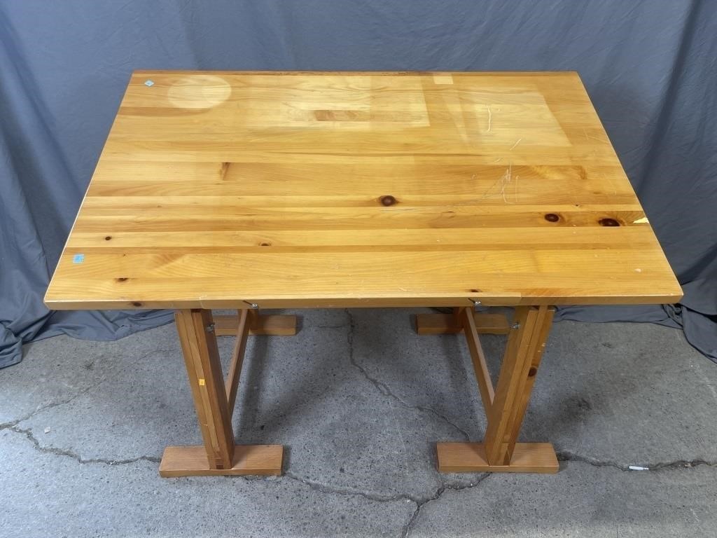 Pine Adjustable Drafting Table