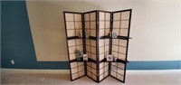 PRIVACY SCREEN W/SHELVES