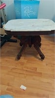 27x20x21in marble top table