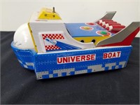 Vintage metal Universe boat with gyro action 10.5