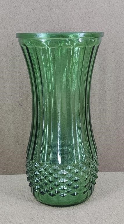 Hoosier Forest Green Diamond Base Vase