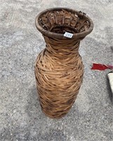 WICKER VASE