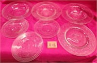 320 - 7 PIECES GLASS DISHES (A46)