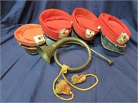 BRASS HORN & (4) REPLICA CIVIL WAR HATS