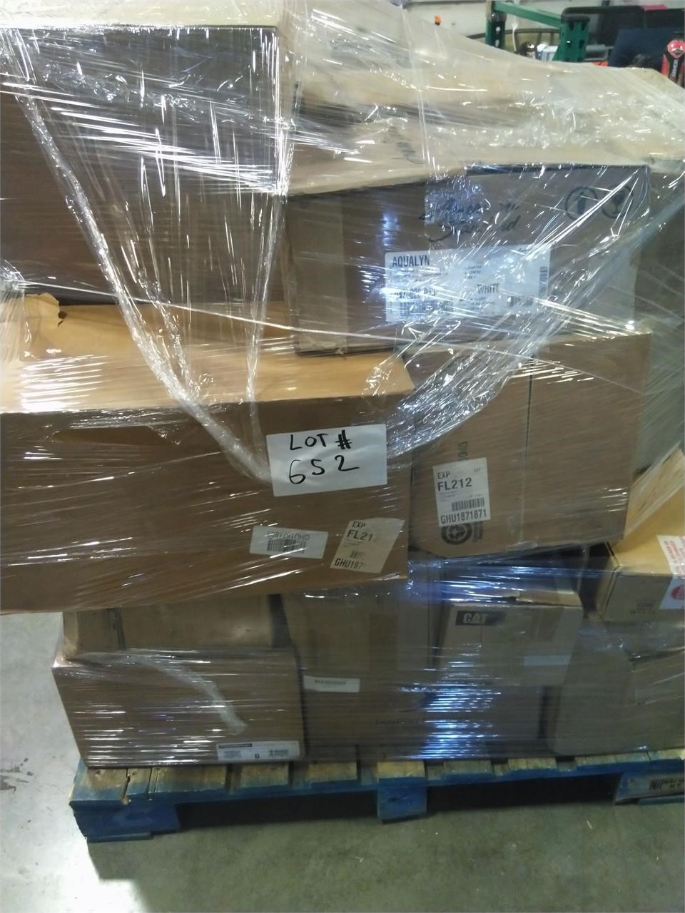 pallet-of car and truck acessories