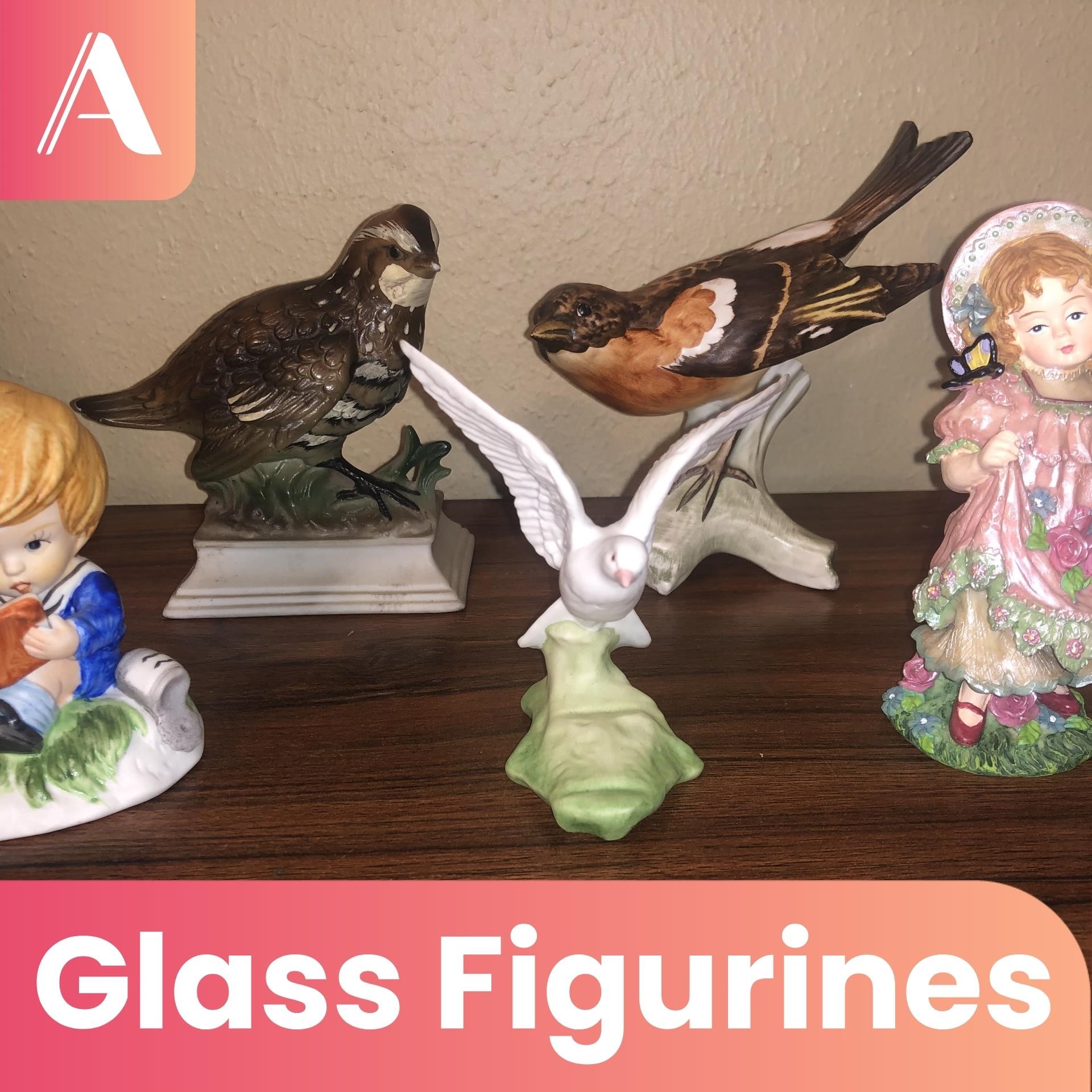 Lot of Figurines