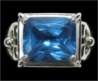Sterling silver rectangular cut blue spinel ring,