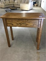 Oak One drawer entry table, excellent condition.