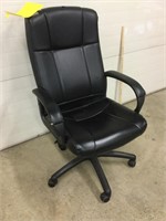 Leather office chair, will not stay locked.