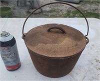 #8  10 1/2"  cast-iron bean pot with lid.