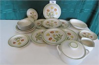Country Casual Dish Set