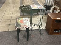 Pair Nesting Rooster Tables And Plant Stand