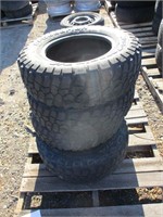 (4) LT215/75R15 Tires