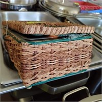 SMALL SEWING NOTION BASKET
