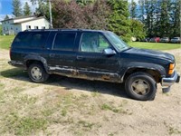 1994 GMC Suburban 1500 SLE 5.7L V8, Auto, 4x4