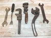 VINTAGE WRENCHES