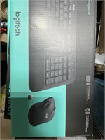 Logitech MK545 Advanced Keyboard and Mouse Set