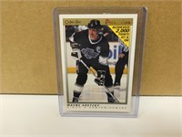 1990-91 OPC Premier Wayne Gretzky #38 Card