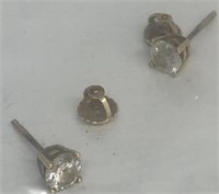 14kt. Gold Diamond Stud Earrings for Pierced ears