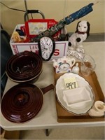 5 Crock Bowls, University of Iowa Plates, Dog -
