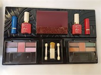 Avon Color MakeUp Kit, Medium Deep
