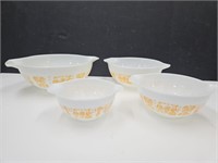 Pyrex Bowl Set VGC Nic on one Top & Base SEE PIC