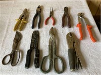 BOX OF ASSORTED PLIERS