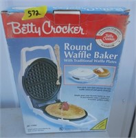 Betty Crocker waffle maker, clothes basket