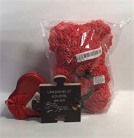 New Lot of 3 Valentines Items