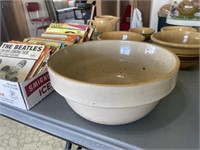 10 INCH STONEWARE BOWL