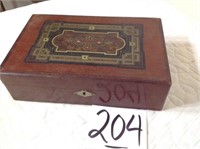 ORNATE OLD WOOD BOX 13" X 8-1/2"