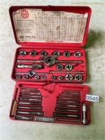 Mac tools tap and die set