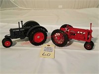 Ertl Farmall F12 and Case Tractors 1/16
