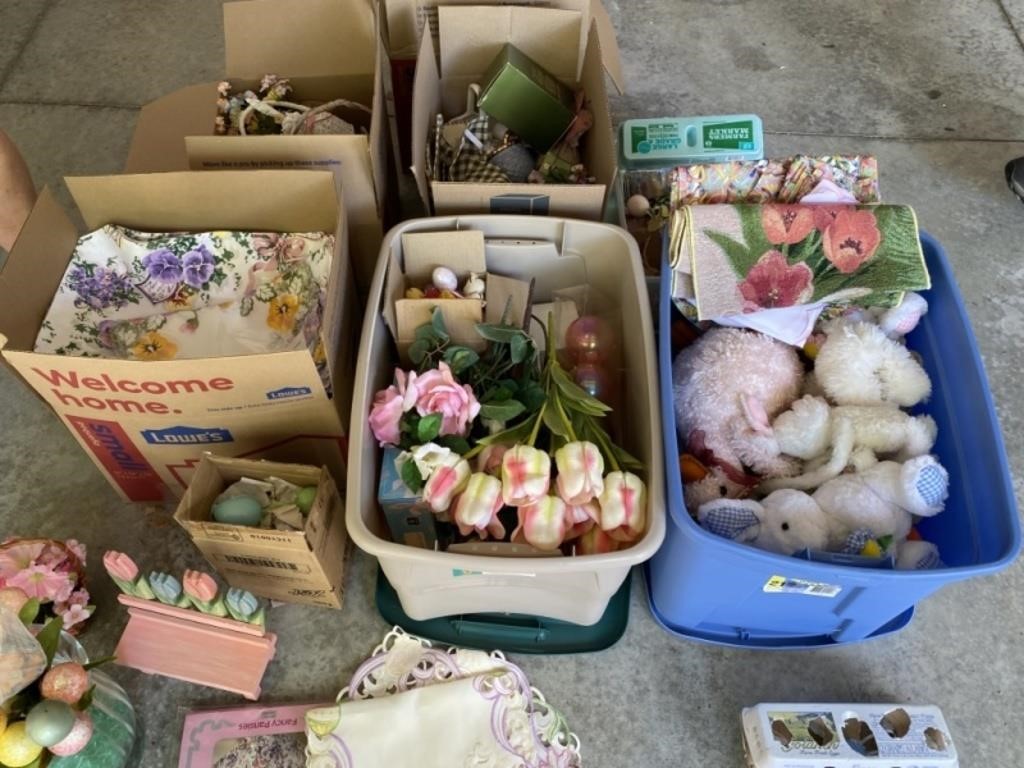 Large Lot of Spring/Easter Decorations