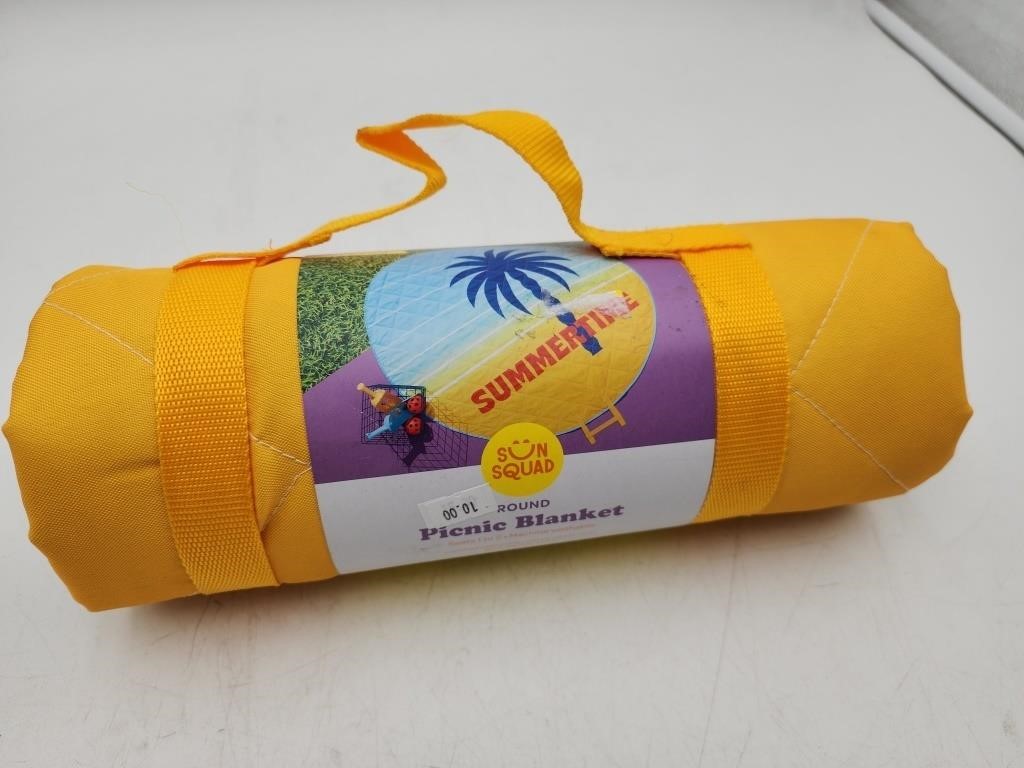 NEW Sun Squad Round Picnic Blanket