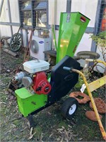 SUPA CHIPPER WITH HONDA MOTOR - AS NEW