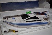 Motorized Boat w/Charger & Battery NO Remote