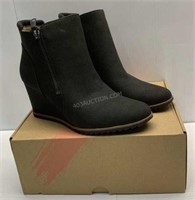 Sz 7.5 Ladies Naturalizer Boots - NEW $135