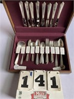 50 oz. Sterling Flatware & Stainless Knives w/