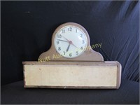 Vintage electric clock w/light - Fire Fly Model