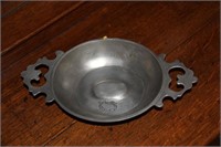 Vintage pewter dish w/ handles