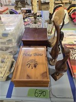 Wooden bird figures. Bible box miniature