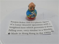 VINTAGE RAYGUN ROBOT PLASTIC FIGURE - 3" TALL